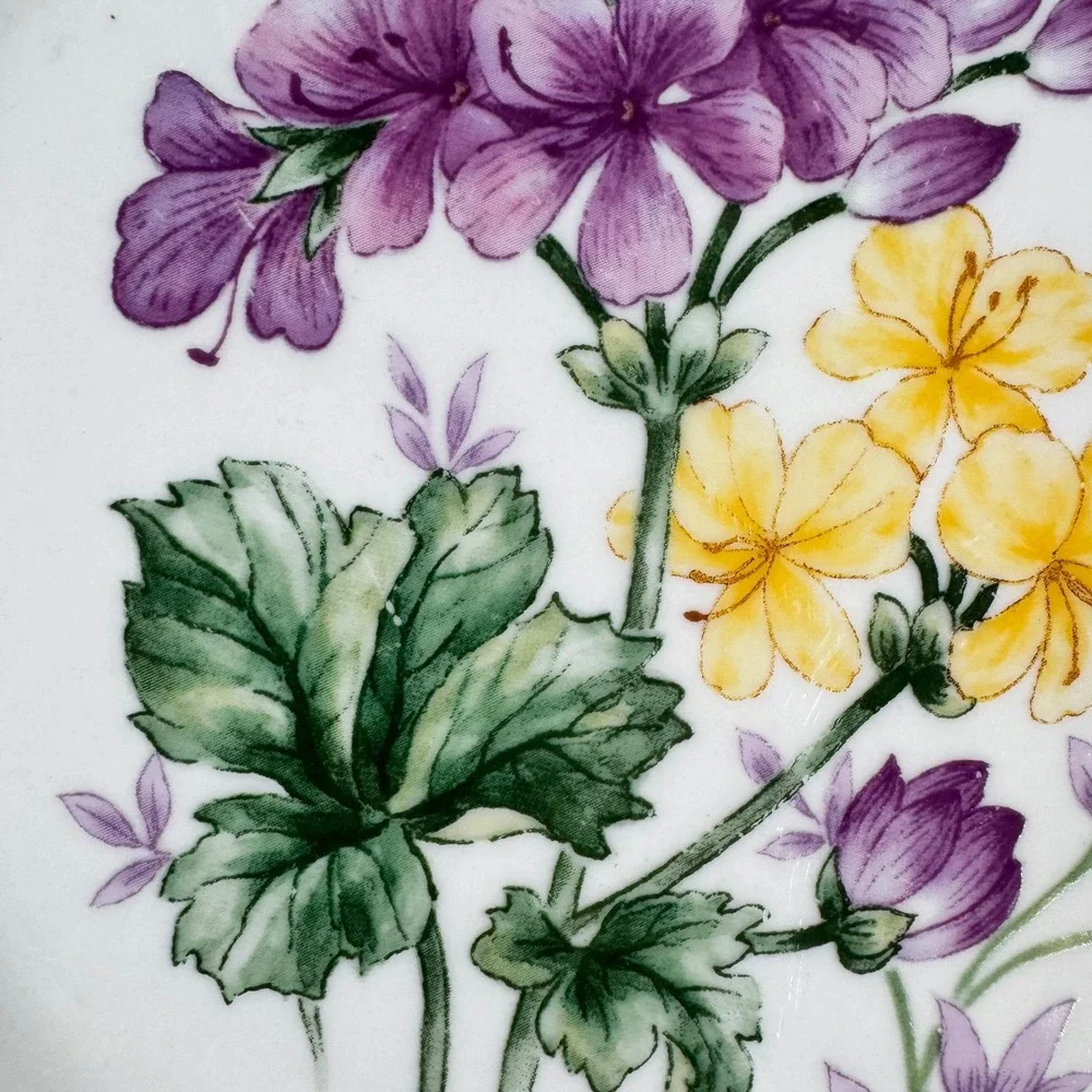 Set of 4 Thomson Pottery Floral Garden Dinner Plates Assorted‎ Flower Designs